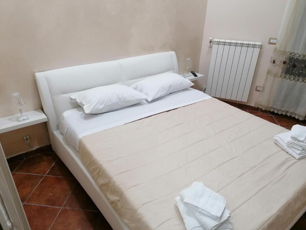 Casa Amelia Panzió Nápoly Kültér fotó